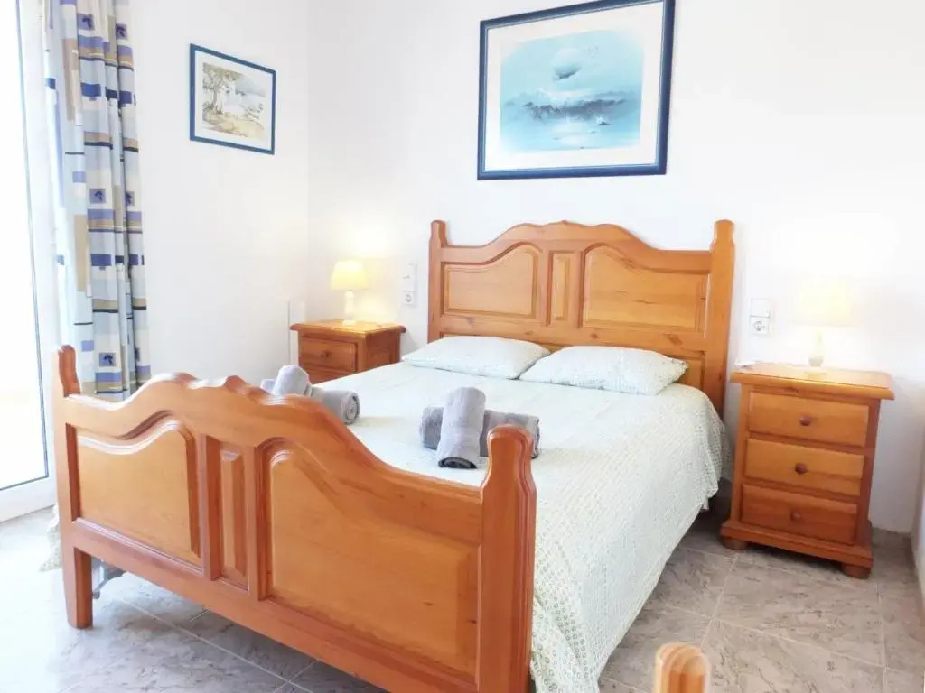Villa Nerea with air conditioning & private swimming pool only 400m to the beach ideal for families