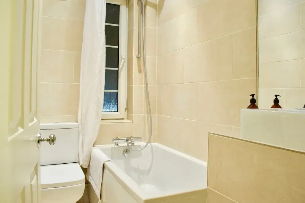 Central 1 Bedroom Flat Next to Tower Bridge