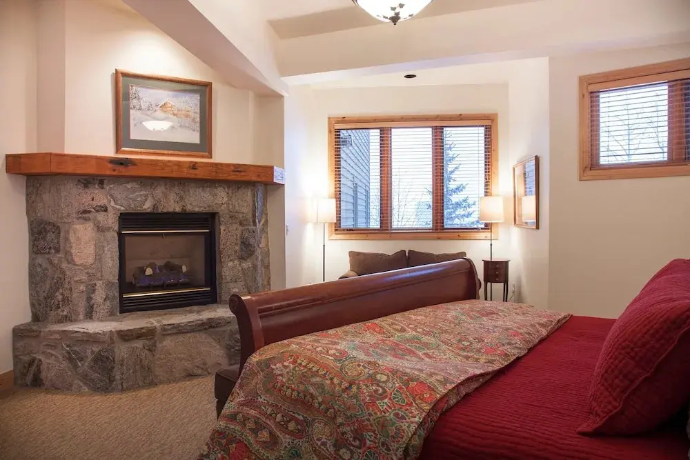 Trail's End Lodge at Deer Valley Resort - Two Bedroom Residence with Spa #405 2 Condo