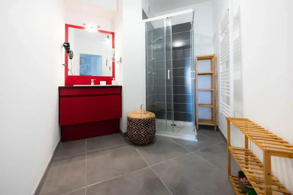 T2 – *Pratique et Business* - La Conciergerie Martinkey’s*