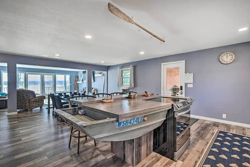 Charming Wausau Cottage: On-Site Lake Access