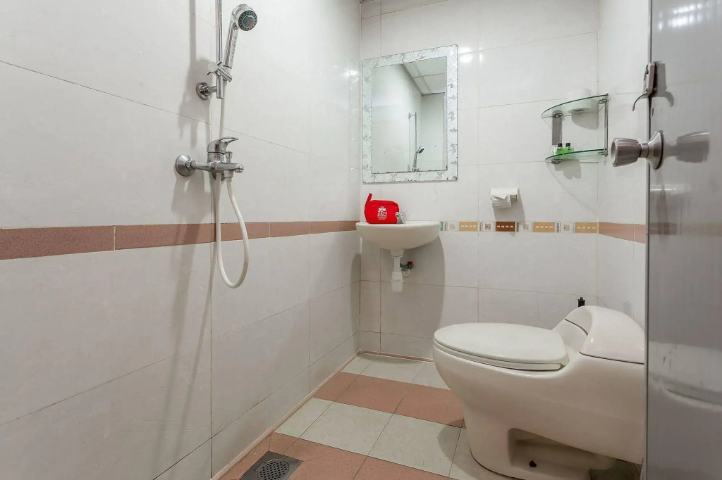 ZEN Rooms Basic Jalan Petaling