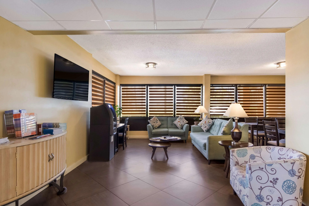 SureStay Hotel by Best Western St Pete Clearwater Airport