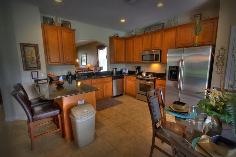 6BR 4BA Home in Windsor Hills by CV-2579