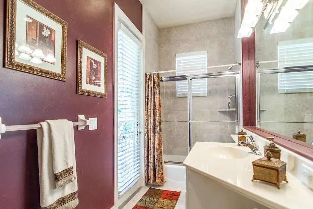 816 Seagrape Home 3 Bedrooms 2 Bathrooms Home