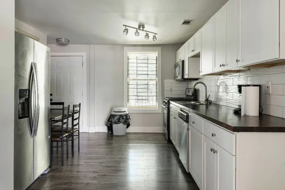 Charming Fully-renovated Bungalow