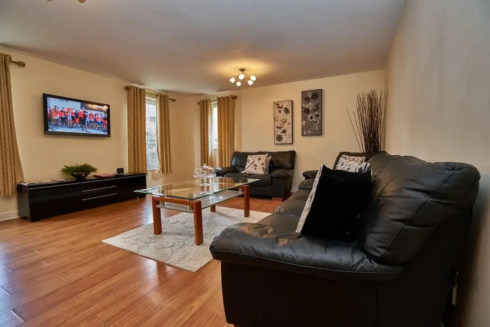 Edinburgh Pearl Apartments - Haymarket Residence