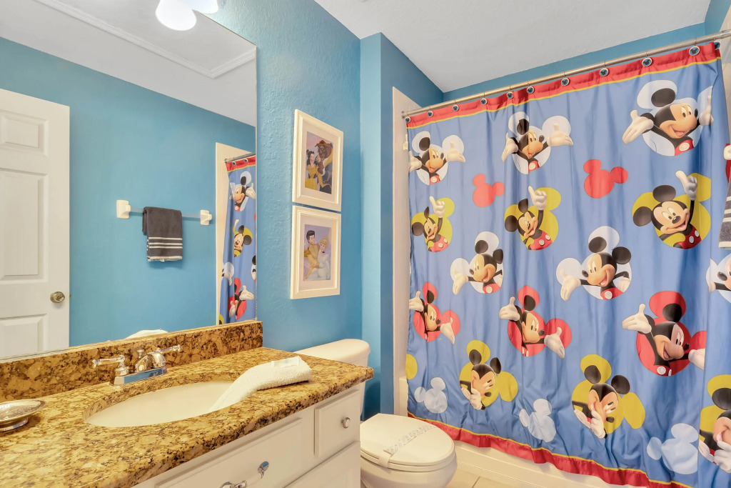 WH7642SKC - 3 beds pool home - Gated resort