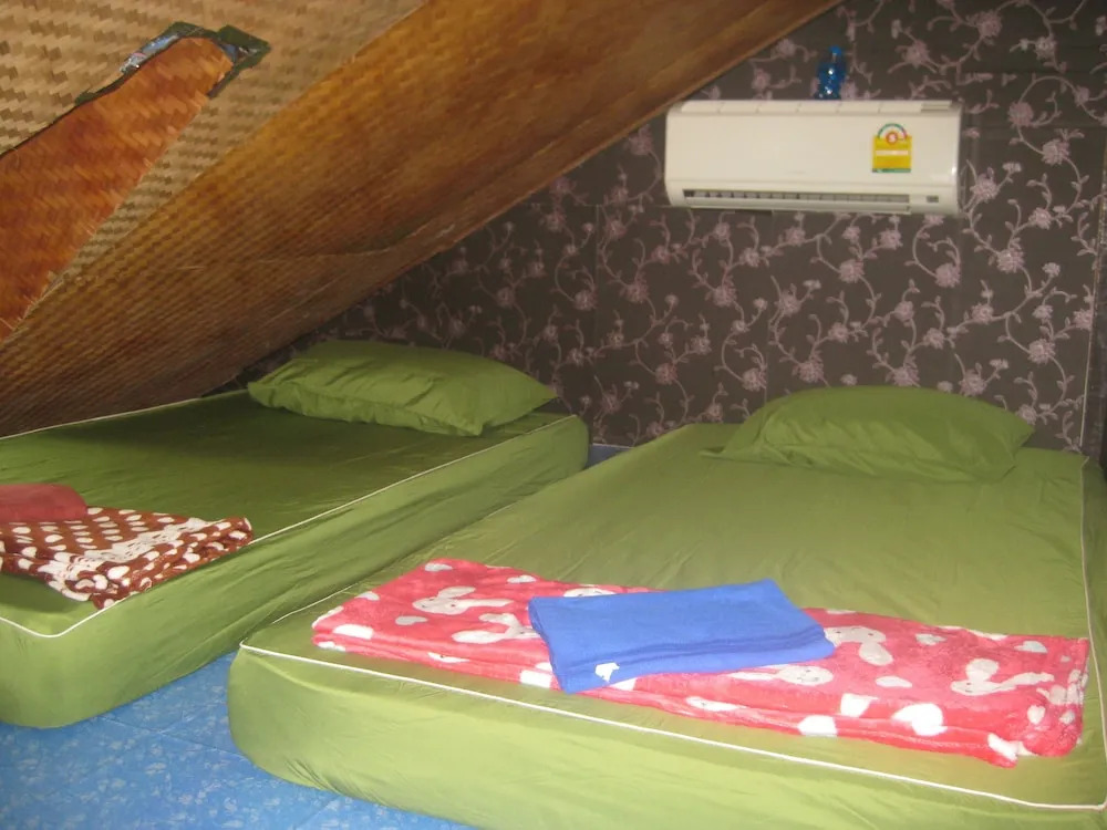 Tawan Hostel