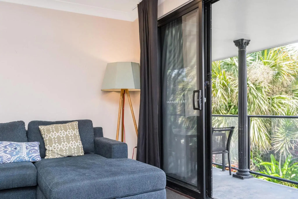 Byron Bay Accom Unit 3 5-9 Somerset Street - Summer Central