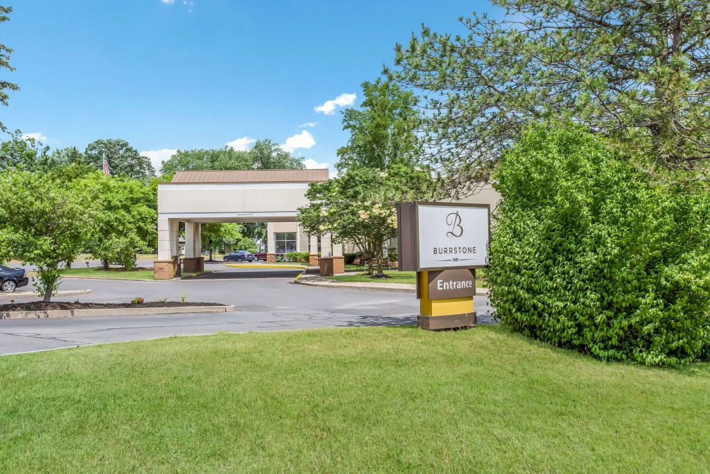 Burrstone Inn, an Ascend Collection Hotel