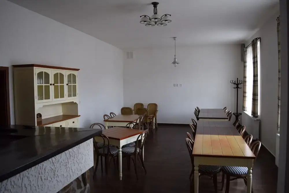 Ostende Chocerady - ubytování u řeky