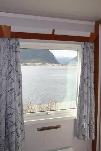 5 person holiday home in Selje-By Traum