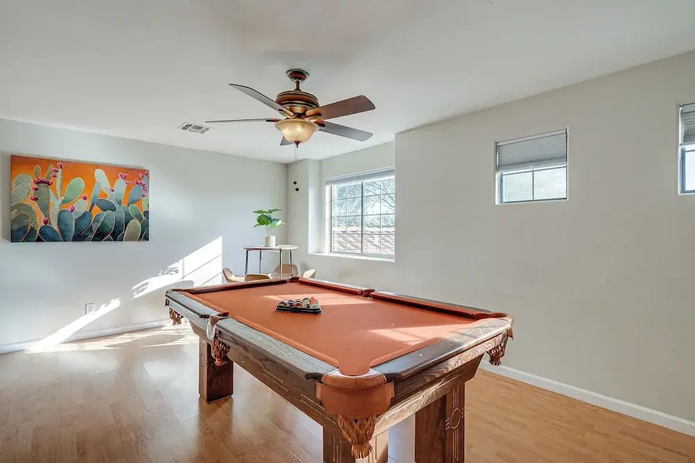 4 Mi to Surprise Stadium: West Valley Family Home
