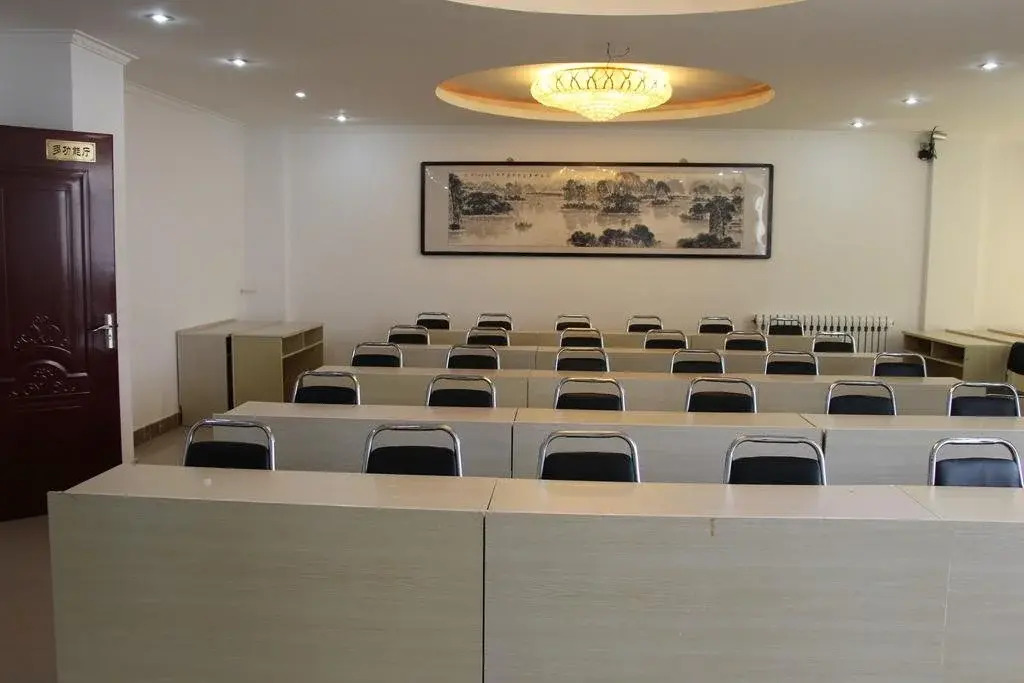 Qingdao Ri Yue Ju Hotel