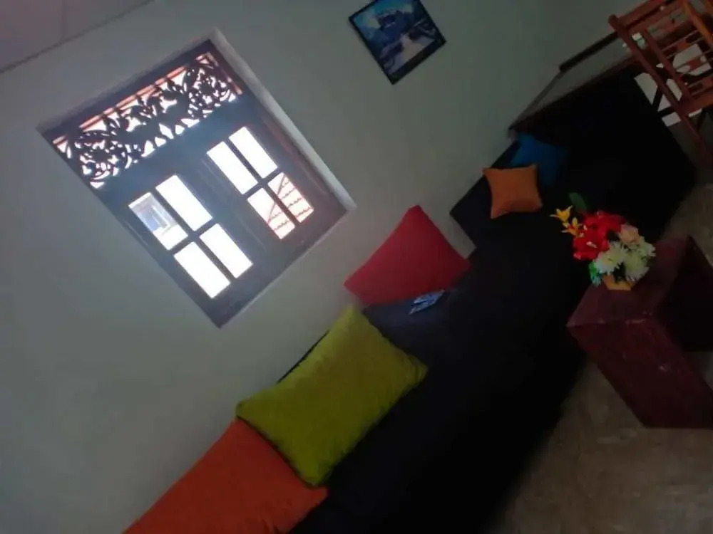 Diyon Airport Villa