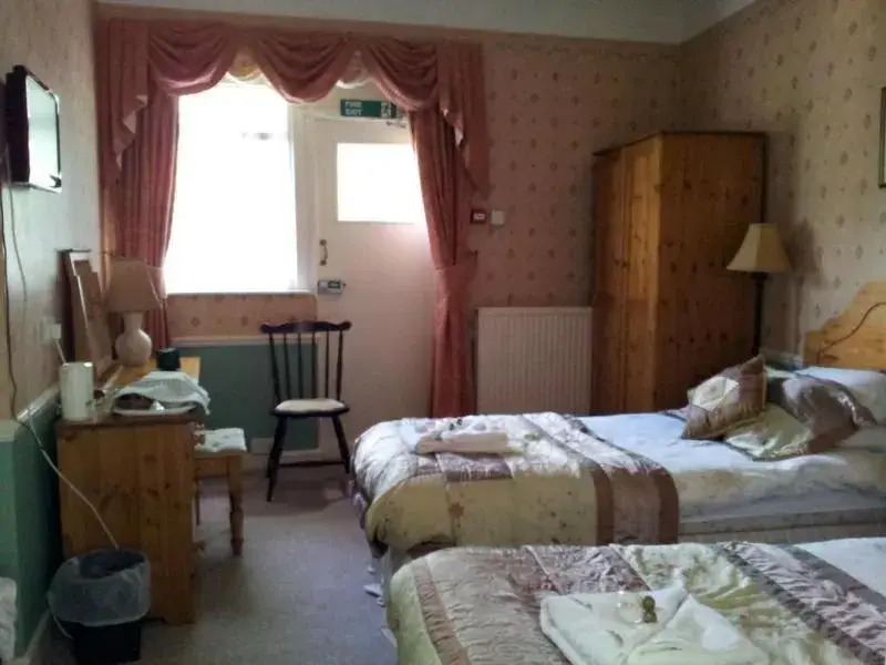Roseglen Hotel