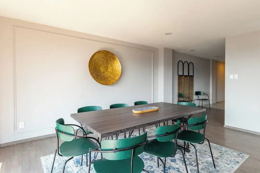 Penthouse Near Masaryk , Sleeps 16 , Pet Friendly