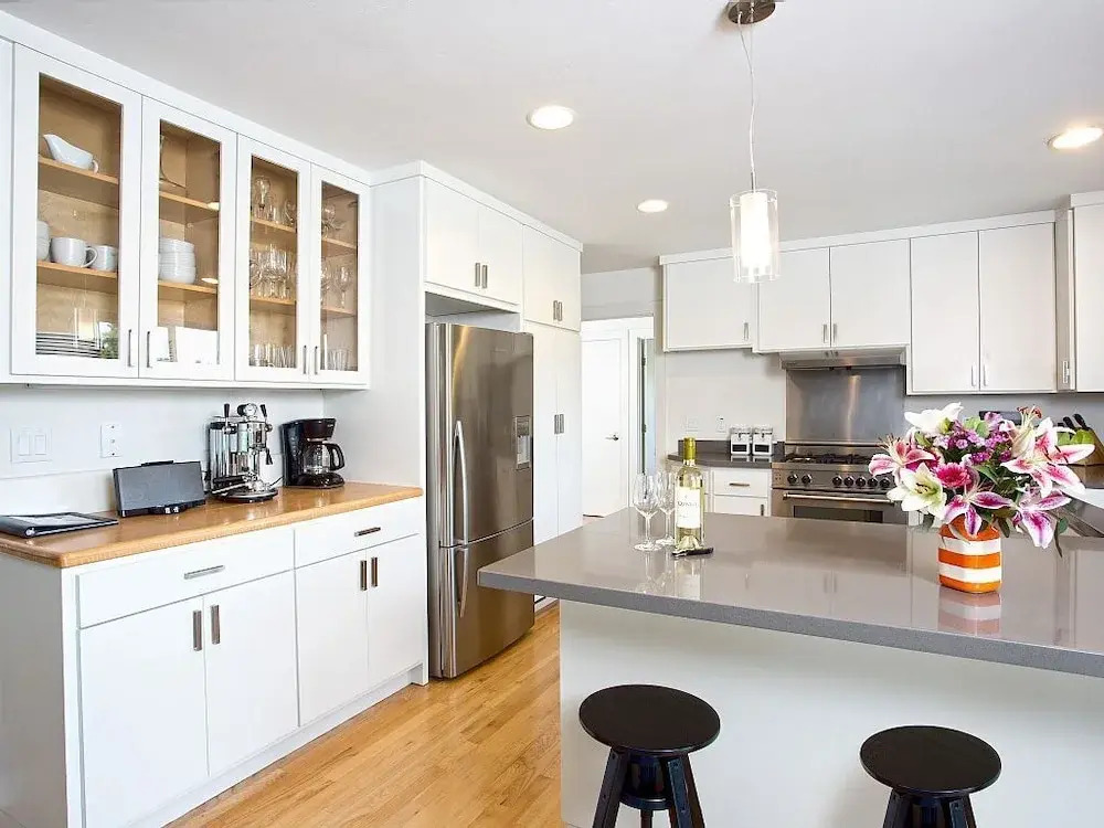Upscale Modern Vineyard Home 2 Bedrooms 2 Bathrooms Home