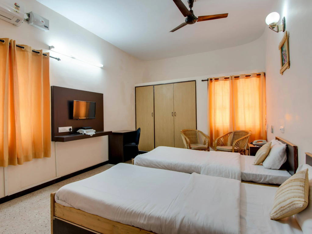 Cornerstay Serviced Apartment