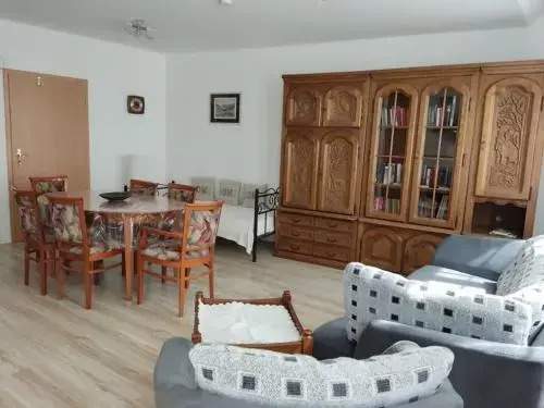Fewo 1 Im Ehemaligen Geschenkehaus