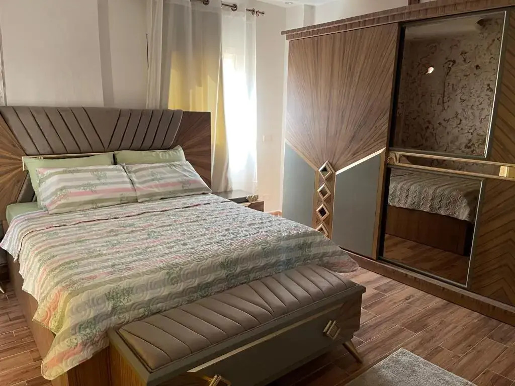 La Royal Elite Five Stars- Jasmine 6 - New Cairo