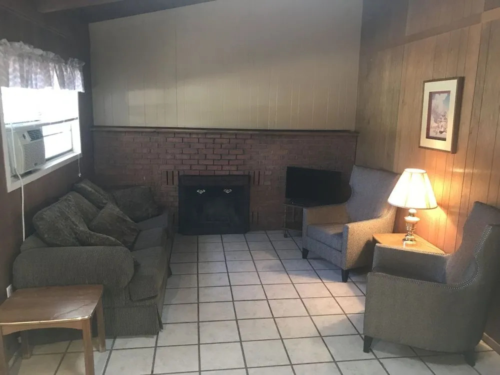 High Country Lodge