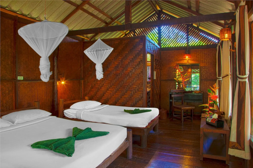 Khao Sok Riverside Cottages