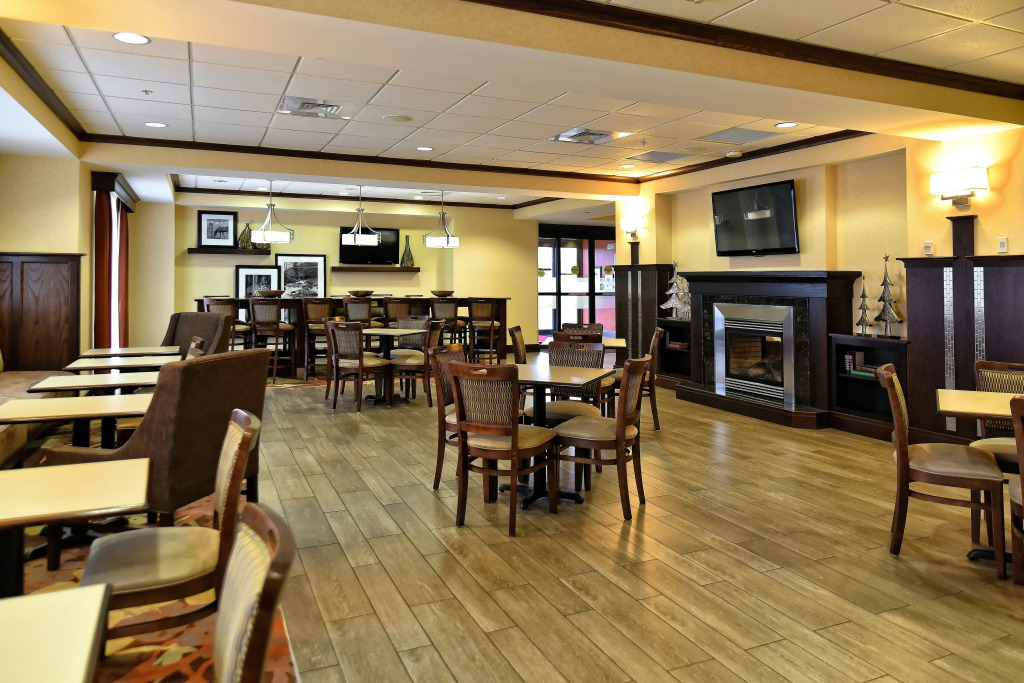 Hampton Inn Geneseo