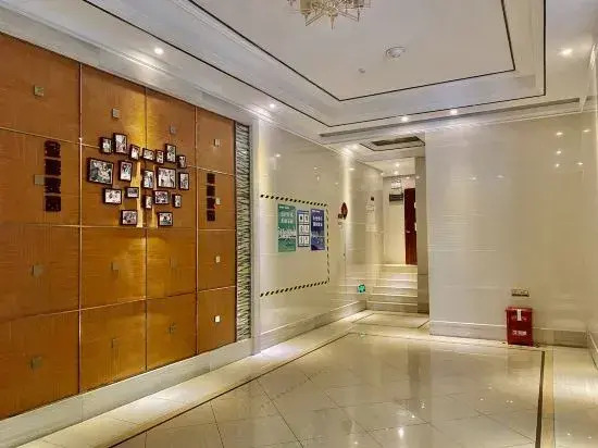 Nanning Time Apartment