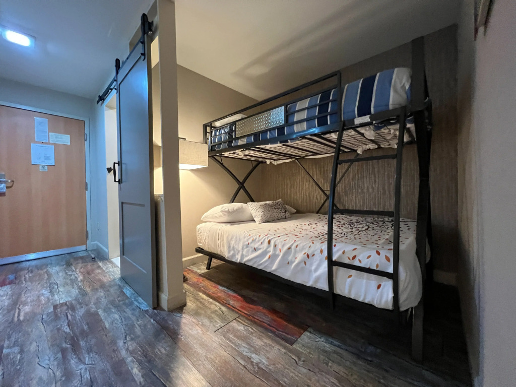 Empeiria High Sierra Hotel