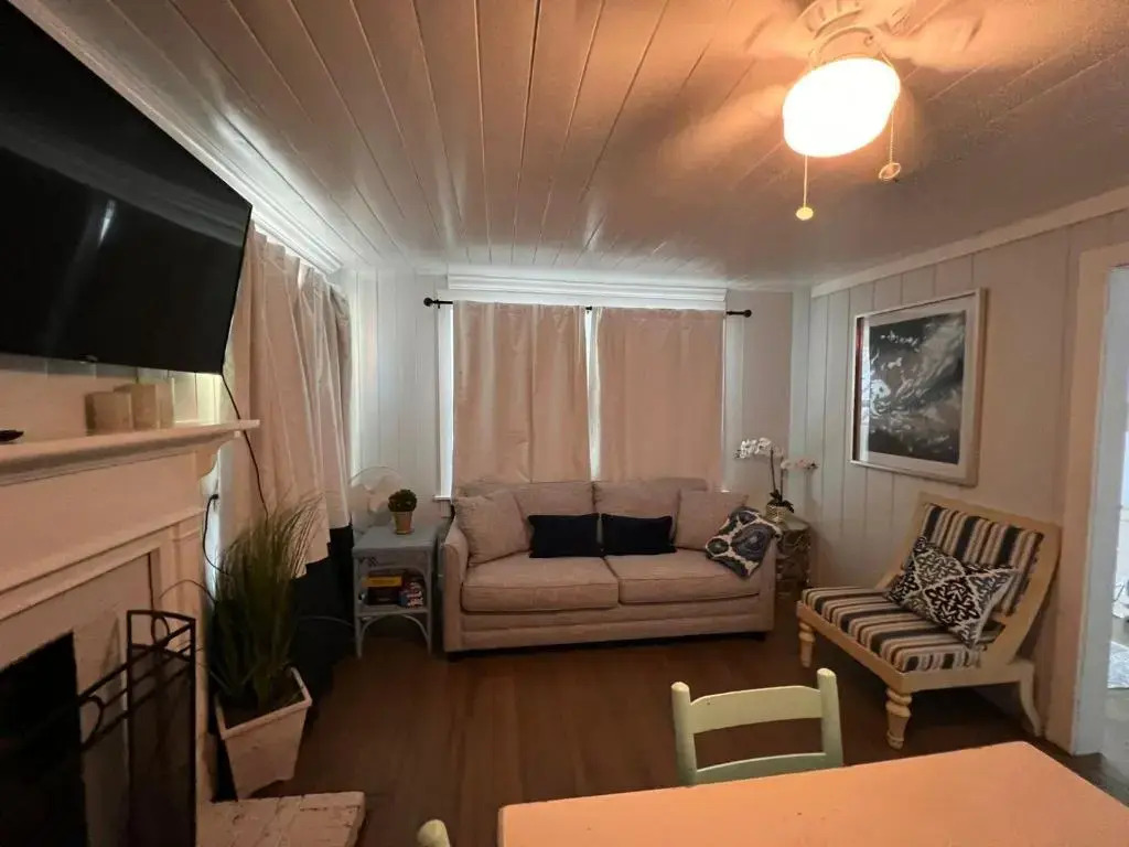 Mermaid Crossing Suite 2