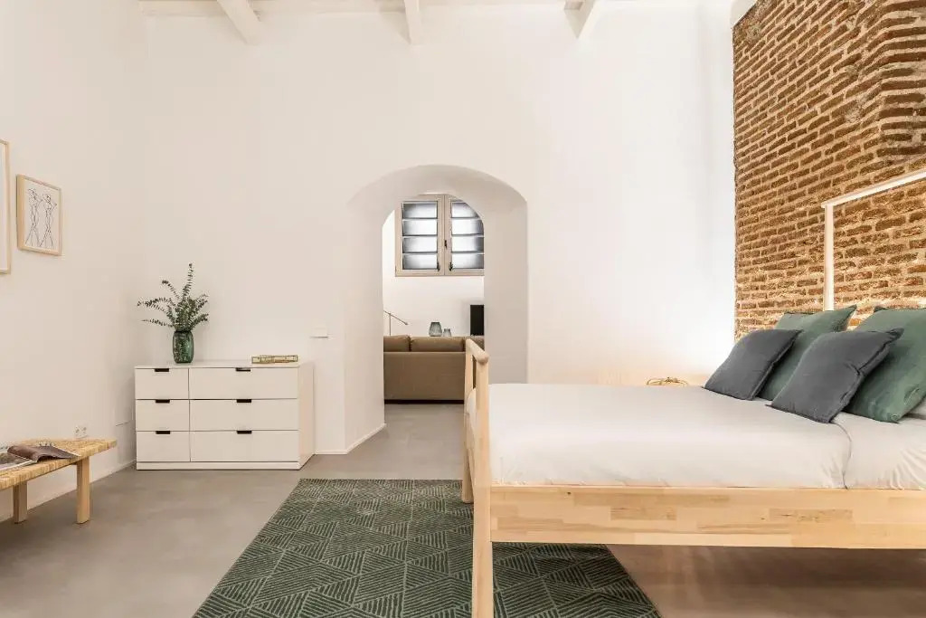 BNBHolder The Design Loft CHUECA