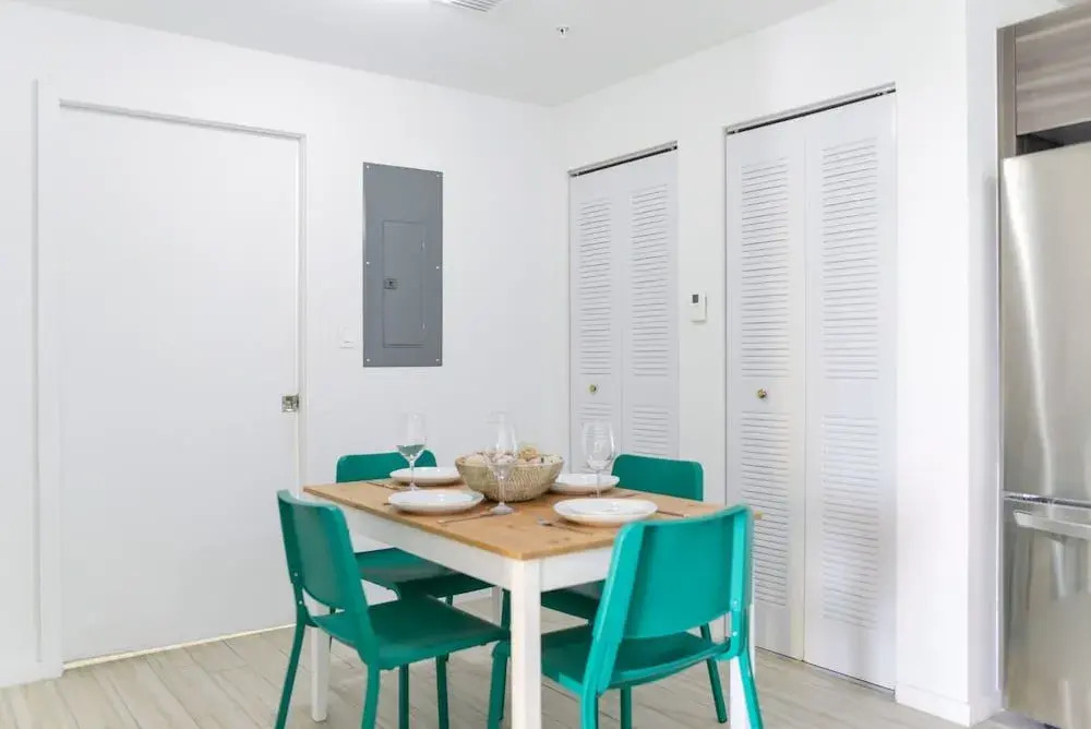 Wynwood 1BR Condo w Free Parking