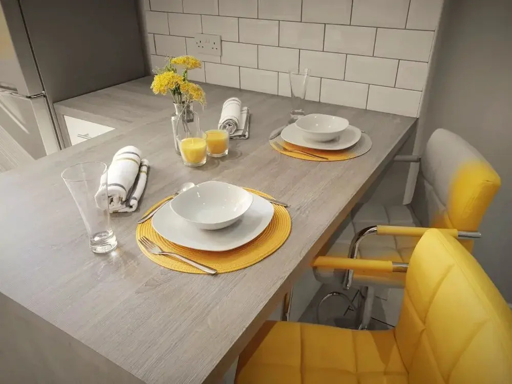 Sunflower Suite under Sasco Apartments
