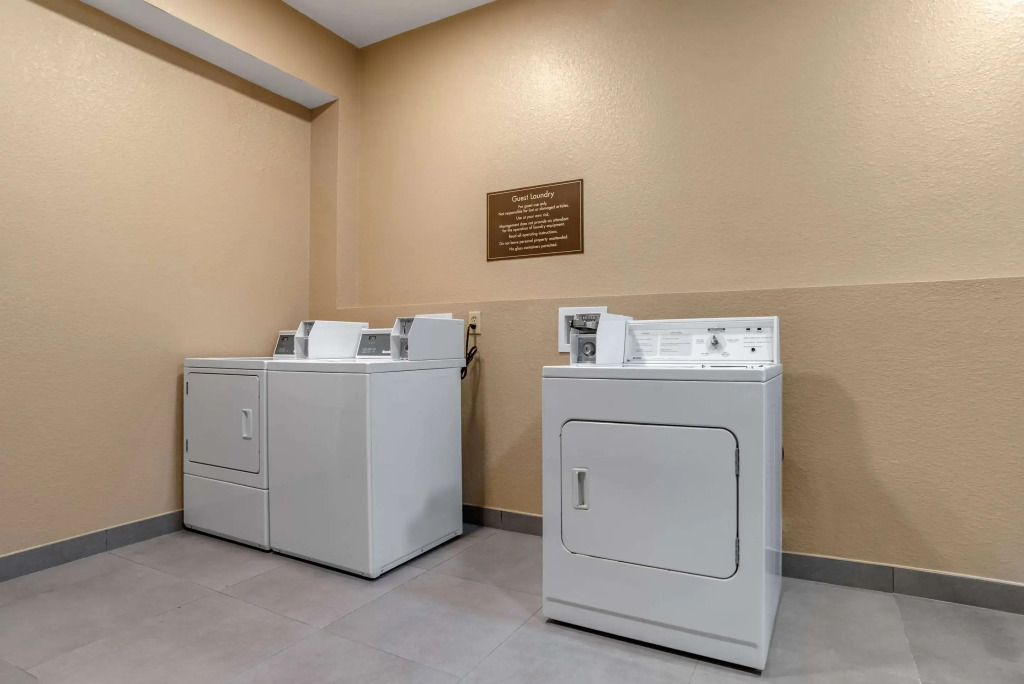 Comfort Inn & Suites Millbrook-Prattville