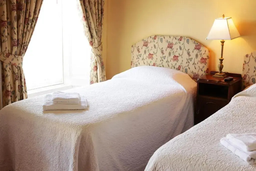 Crotty's Pub & Accommodation
