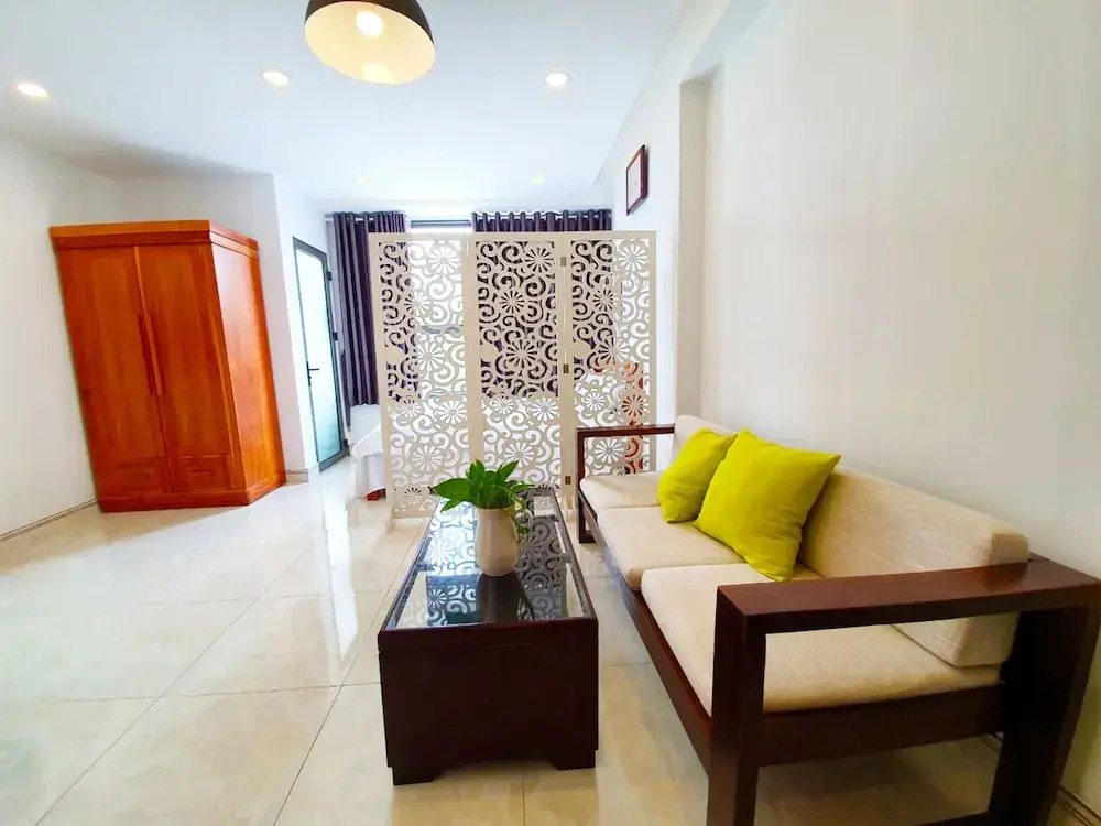 Gold Bee Apartment - the Tresor Building