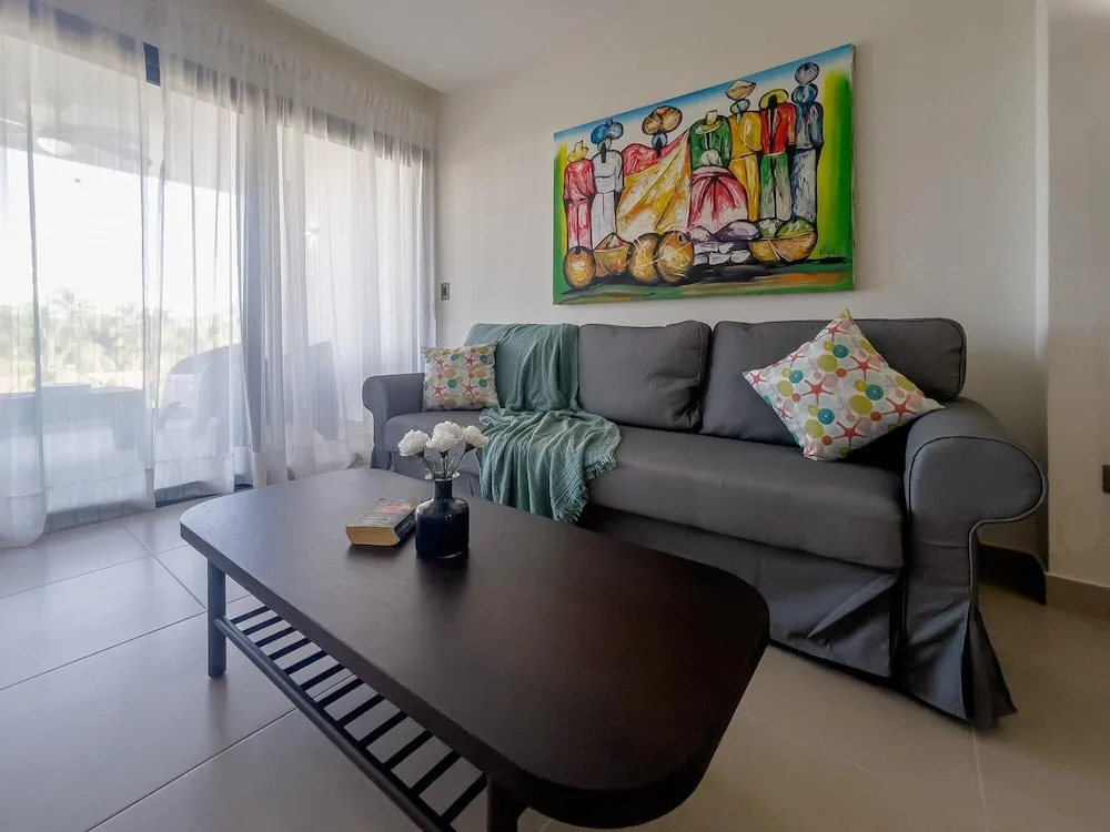 Space and Comfort for Your Beach Vacation