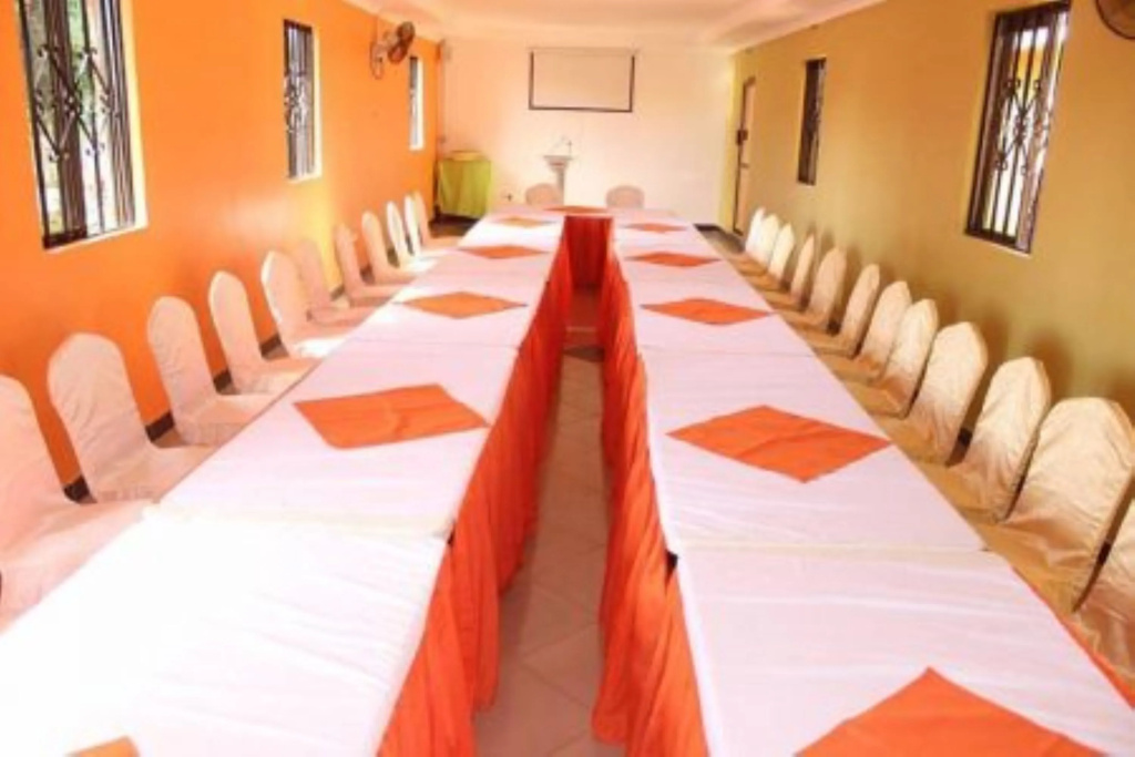 VIP Hotel Madeya