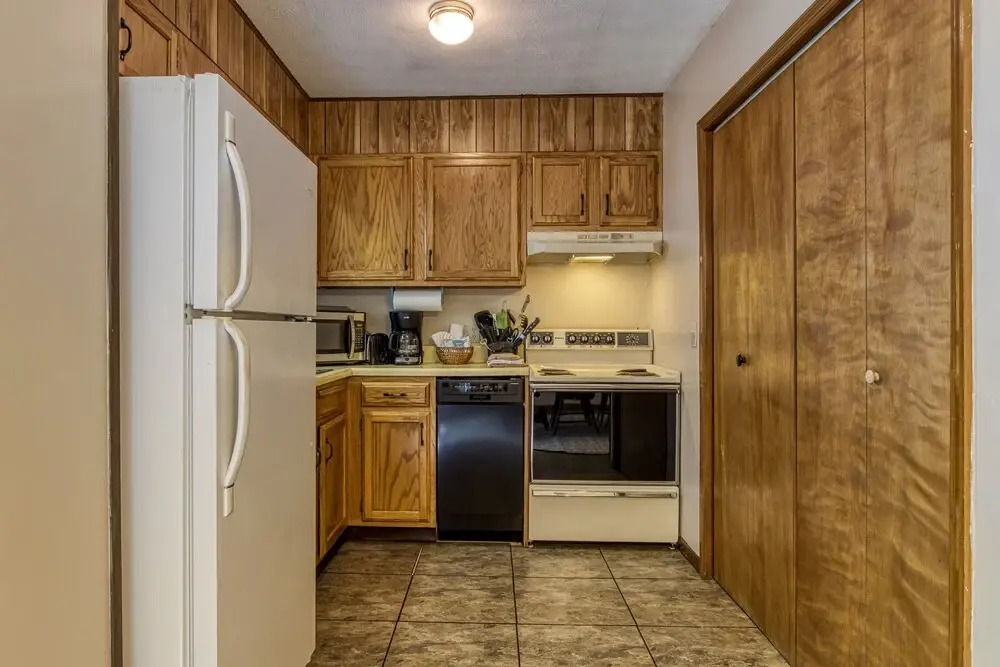 Pinecrest Townhomes