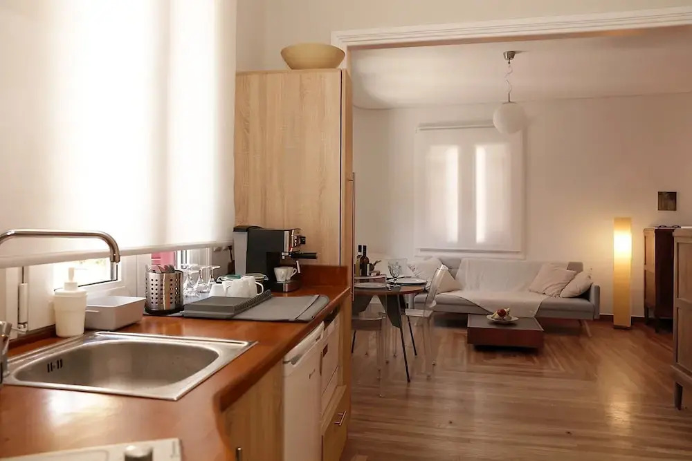 Thea's Residency