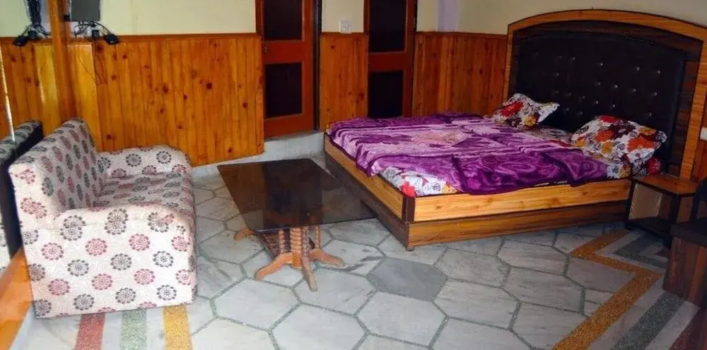 HOTEL HIMALYAN PARADISE