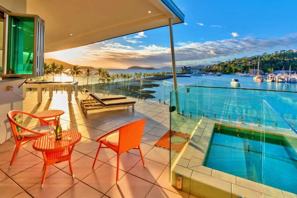 Pavillions Penthouse 25 Hamilton Island