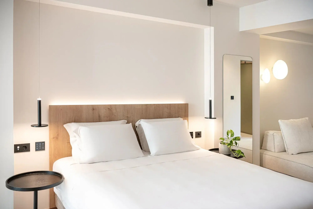 Iperion Beach Hotel