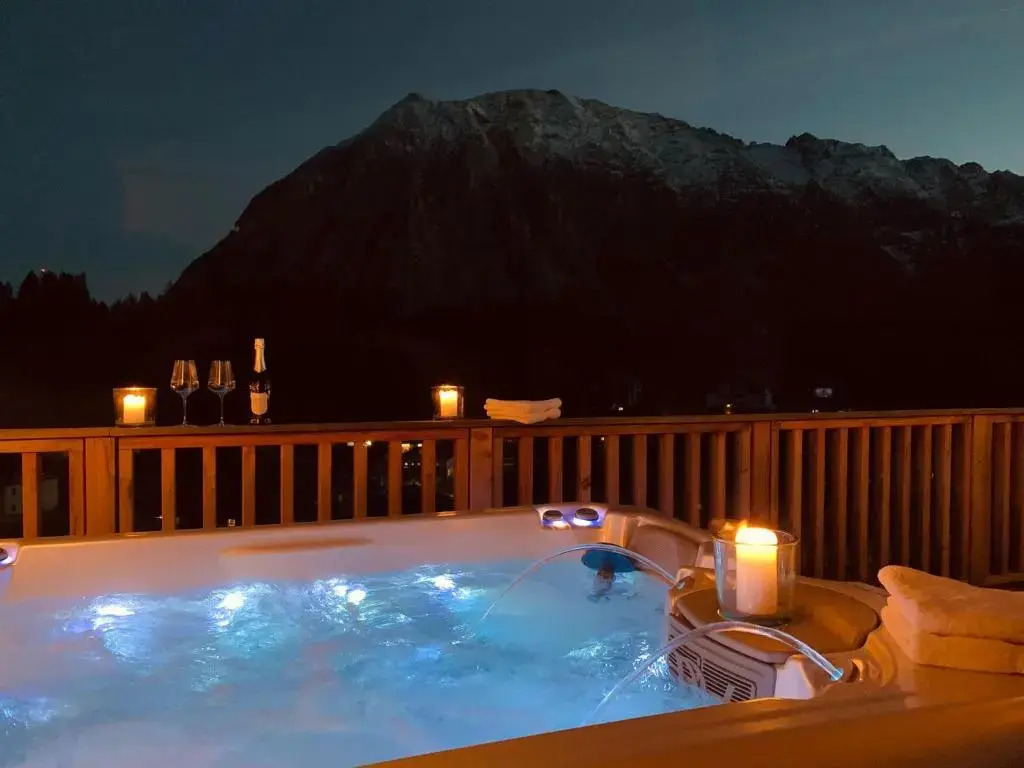 Die Tauplitz Lodges - Penthouse Grimming D7-1 by AA Holiday Homes