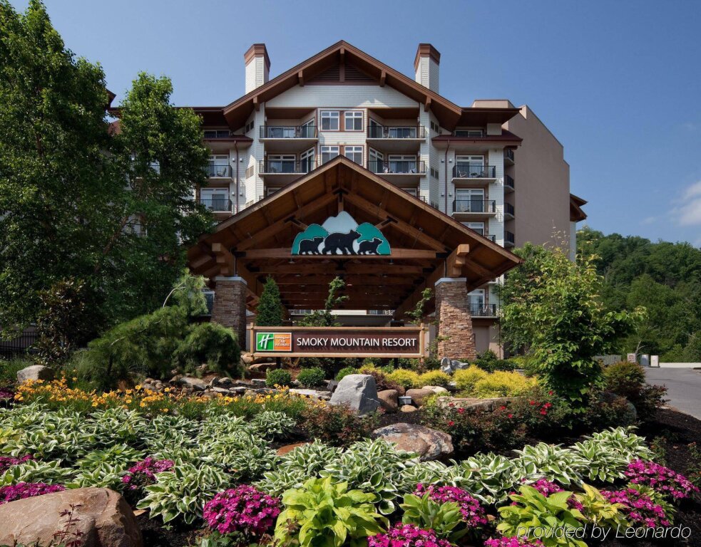 Отель Holiday Inn Club Vacations Gatlinburg-Smoky Mountain.