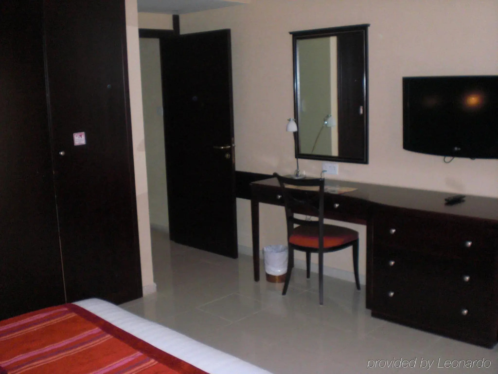 Winchester Grand Hotel Apartments