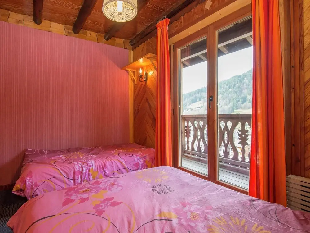 Comfortable, Detached Holiday Home for Nine People Near Les Gets