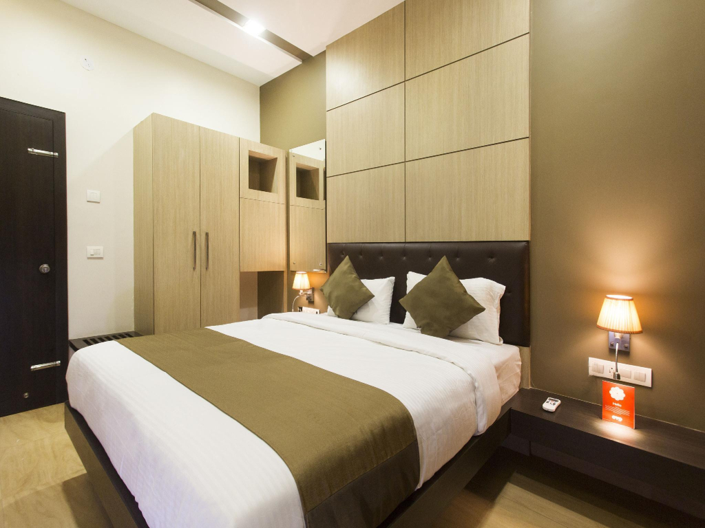 OYO 10388 Hotel Dean Villa